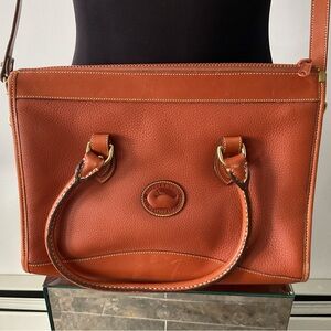 Vintage Dooney & Bourke Like New One Owner Clean Leather Satchel Crossbody Bag